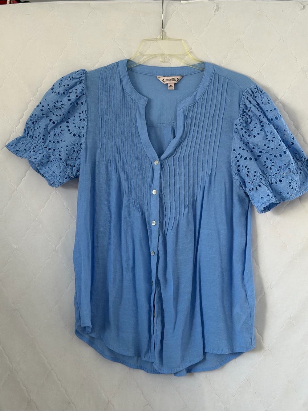 Nanette Lepore Cayman Blue Eyelet Puff Sleeve Button-Front Women's Top - Picture 3 of 7